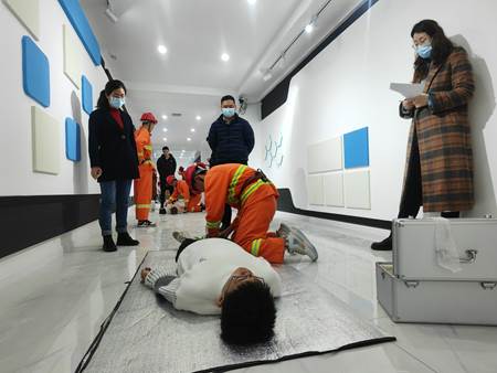 cbddd042583b765c604d9c08df46c07