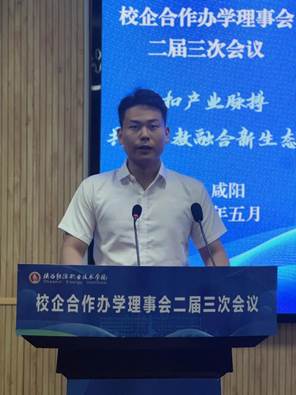 446d2e5811a2356bd67275e34e13d13